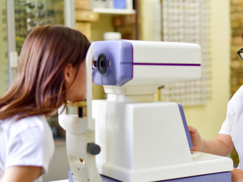 眼科検査の画像